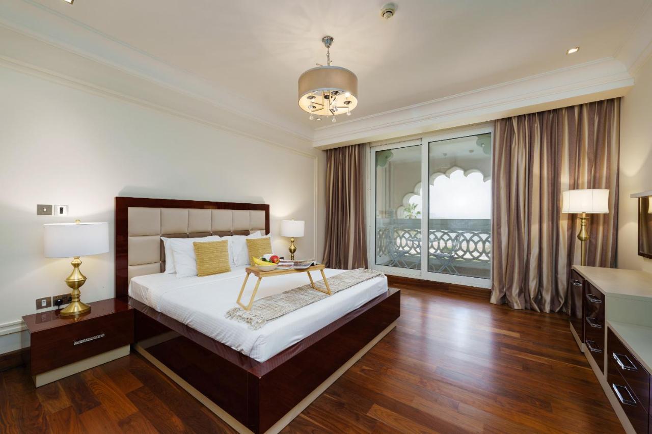 Maison Privee - Charming Apt With Sea View On The Palm Jumeirah Dubai Eksteriør bilde