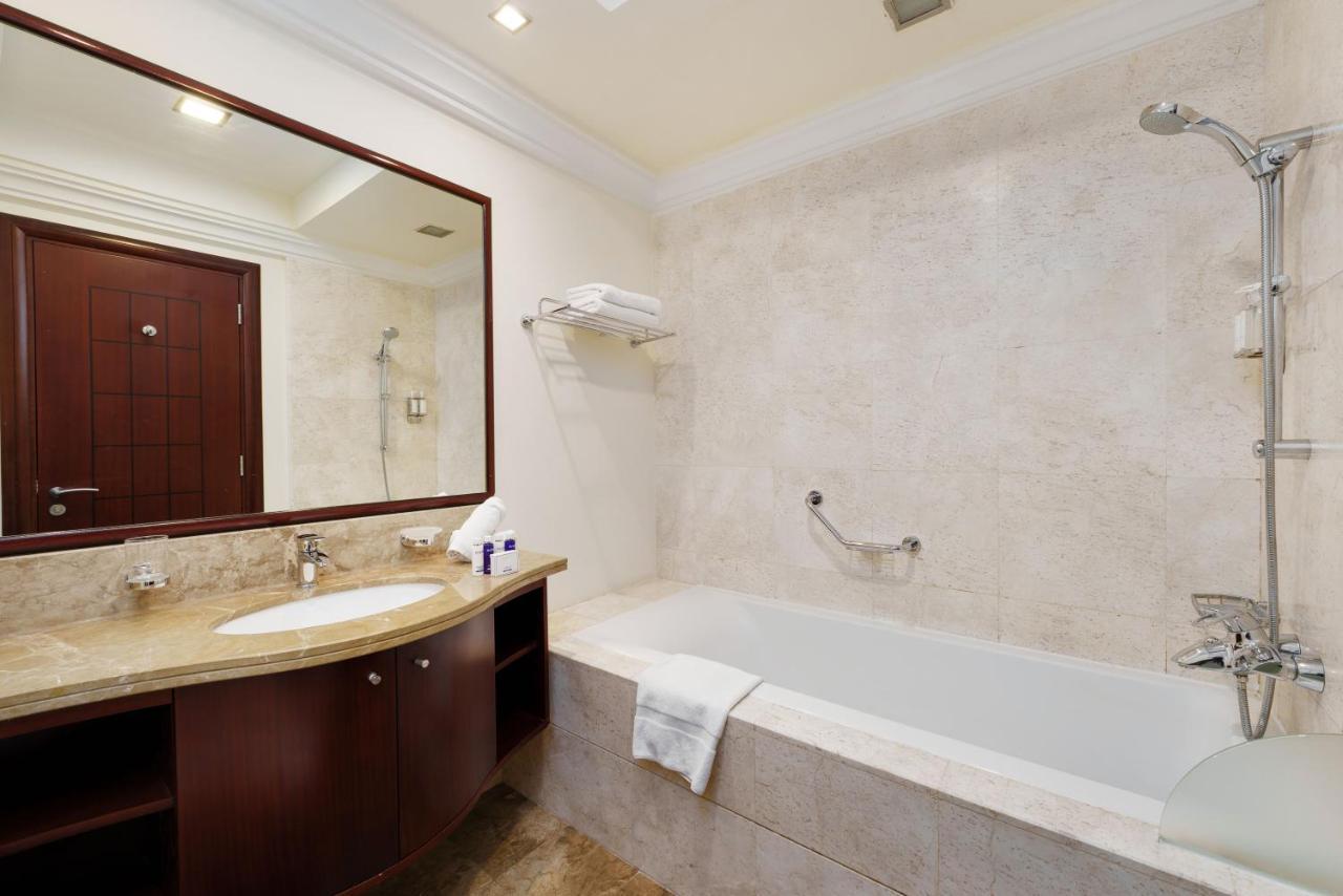 Maison Privee - Charming Apt With Sea View On The Palm Jumeirah Dubai Eksteriør bilde